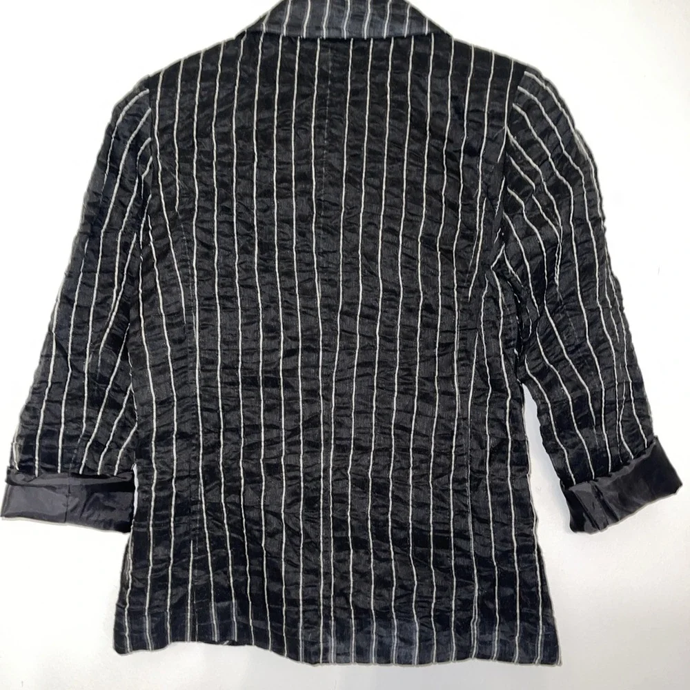 Chicos Size 1 Blazer Black White Pinstripe Linen Blend Jacket Womens - Picture 8 of 8